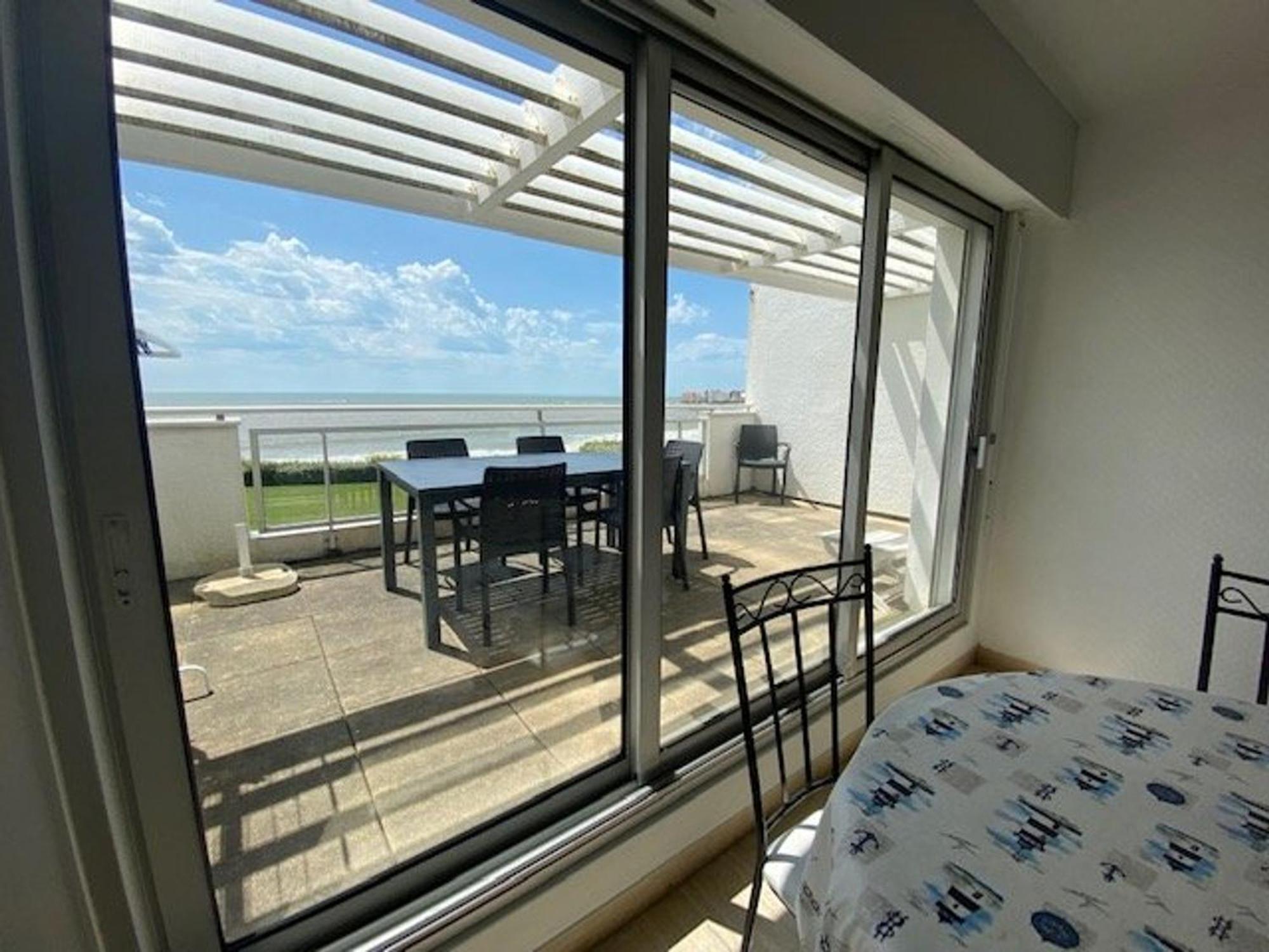 Appartement Moderne Avec Terrasse Et Garage A Royan - Fr-1-494-65 外观 照片
